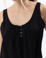 regata-viscose-textura-com-franzidos-e-botoes-tartarugas-preto--bt55741225-02