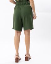 bermuda-comfyy-alfaiataria-com-bolsos-verde--dt56440126-03